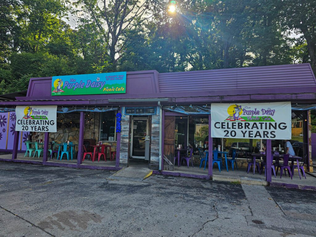 Purple Daisy Cafe in Chattanooga